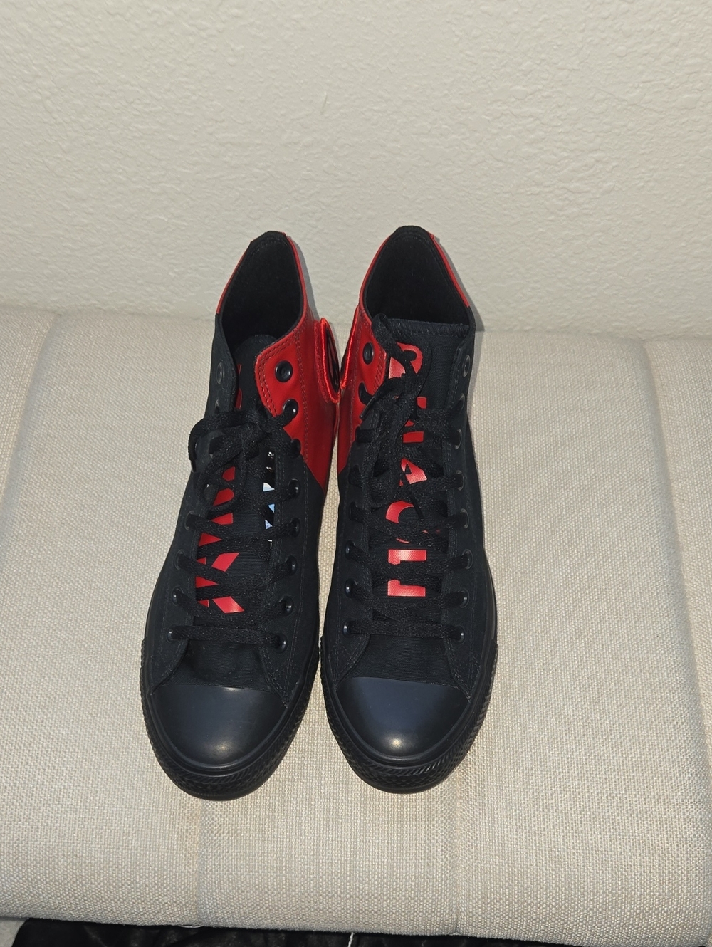 Converse All Star High Top Chuck Taylor's Black And Red Sneakers